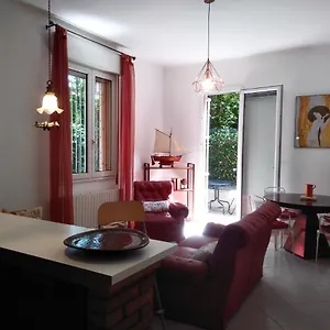 https://like-at-home.emilia-romagnahotels.net